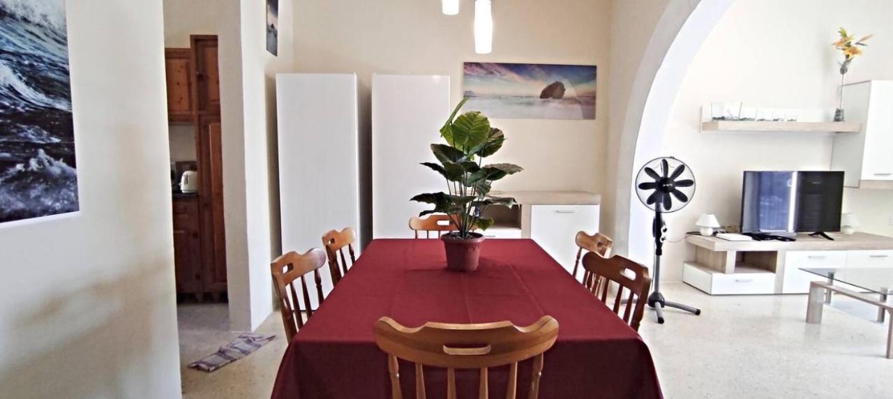 Sea View 2 Bedroom Apartment Marsaskala Eksteriør bilde