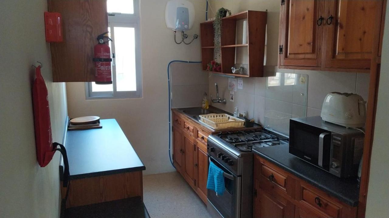 Sea View 2 Bedroom Apartment Marsaskala Eksteriør bilde
