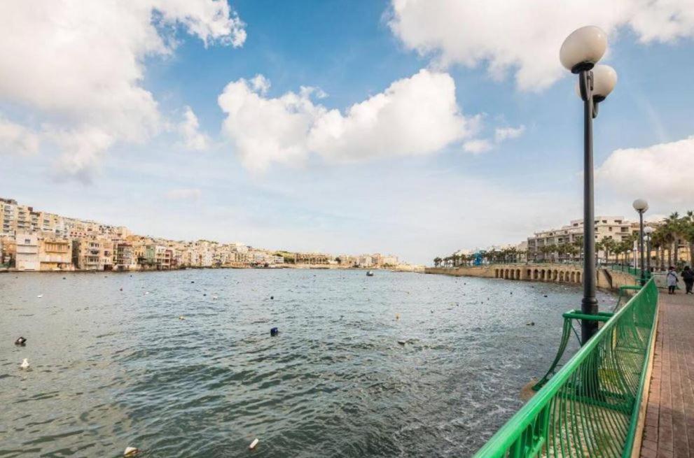 Sea View 2 Bedroom Apartment Marsaskala Eksteriør bilde